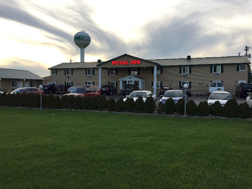 Royal Inn Motel Watertown Exterior photo